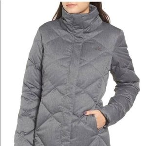 North Face 550 Water Repellent Women’s Small Parka